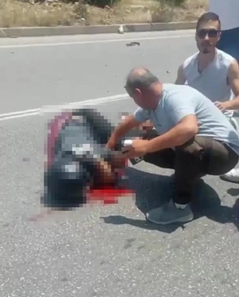 Antalya'da feci kaza! Otomobil ve iki motosiklet çarpıştı: Ölü ve yaralılar var